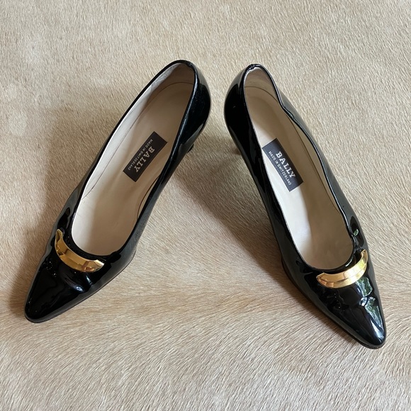 Bally shoes- height of quiet luxury- mob wife - Picture 5 of 12